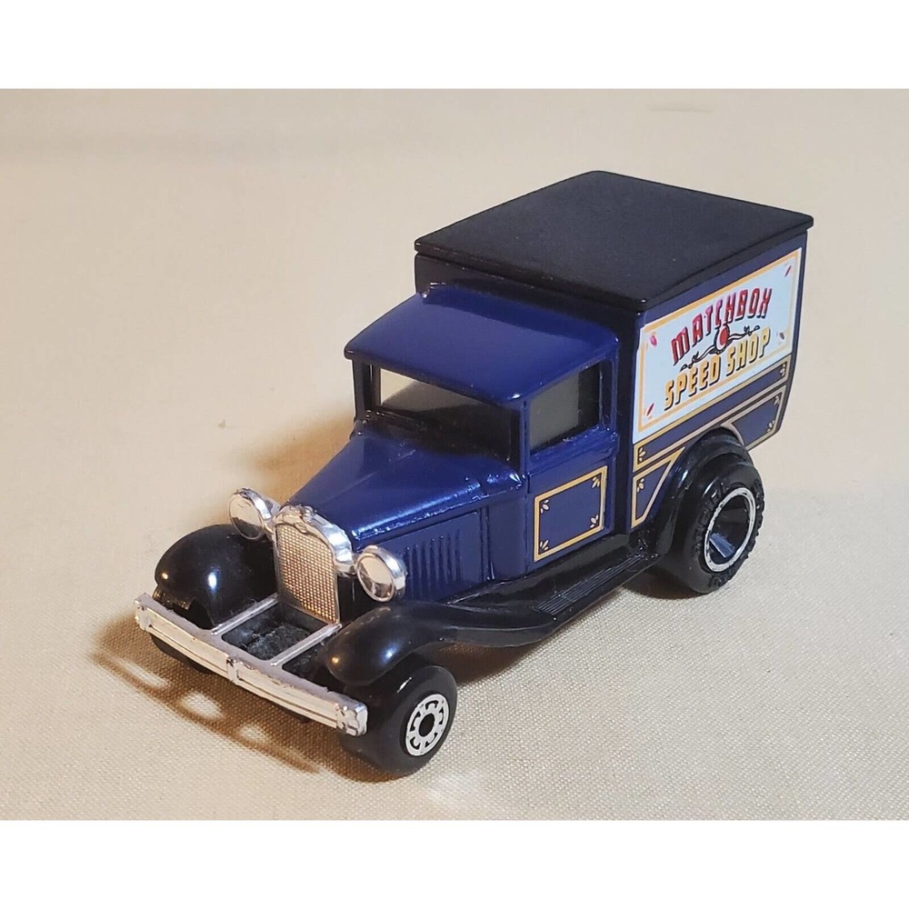 Matchbox 1932 Ford Model A Truck MB Speed Shop Macau Base